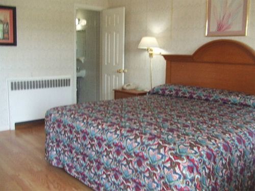 Robin Hood Motel Saratoga Springs Værelse billede